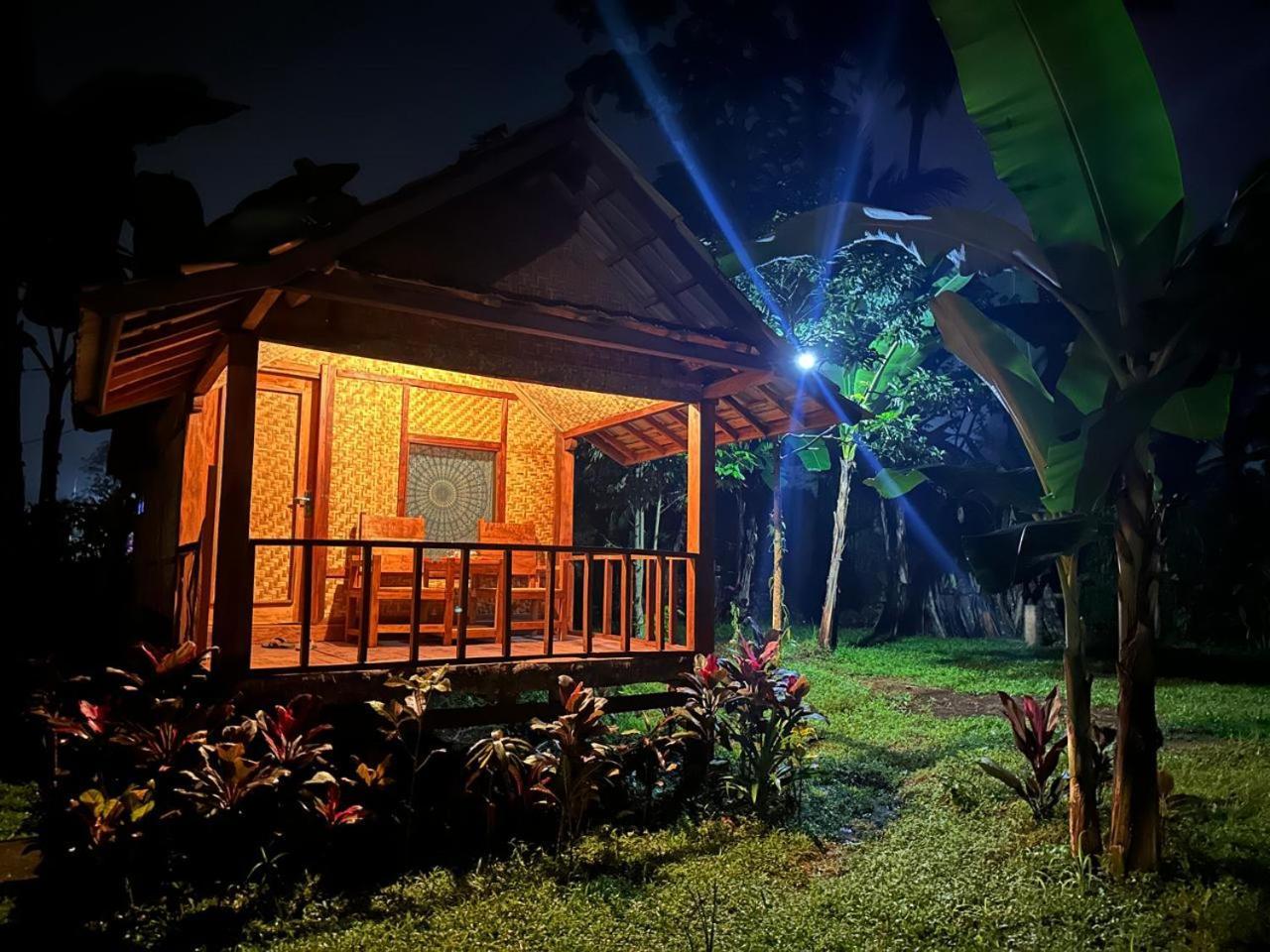 Banana Bungalows Tetebatu Szoba fotó
