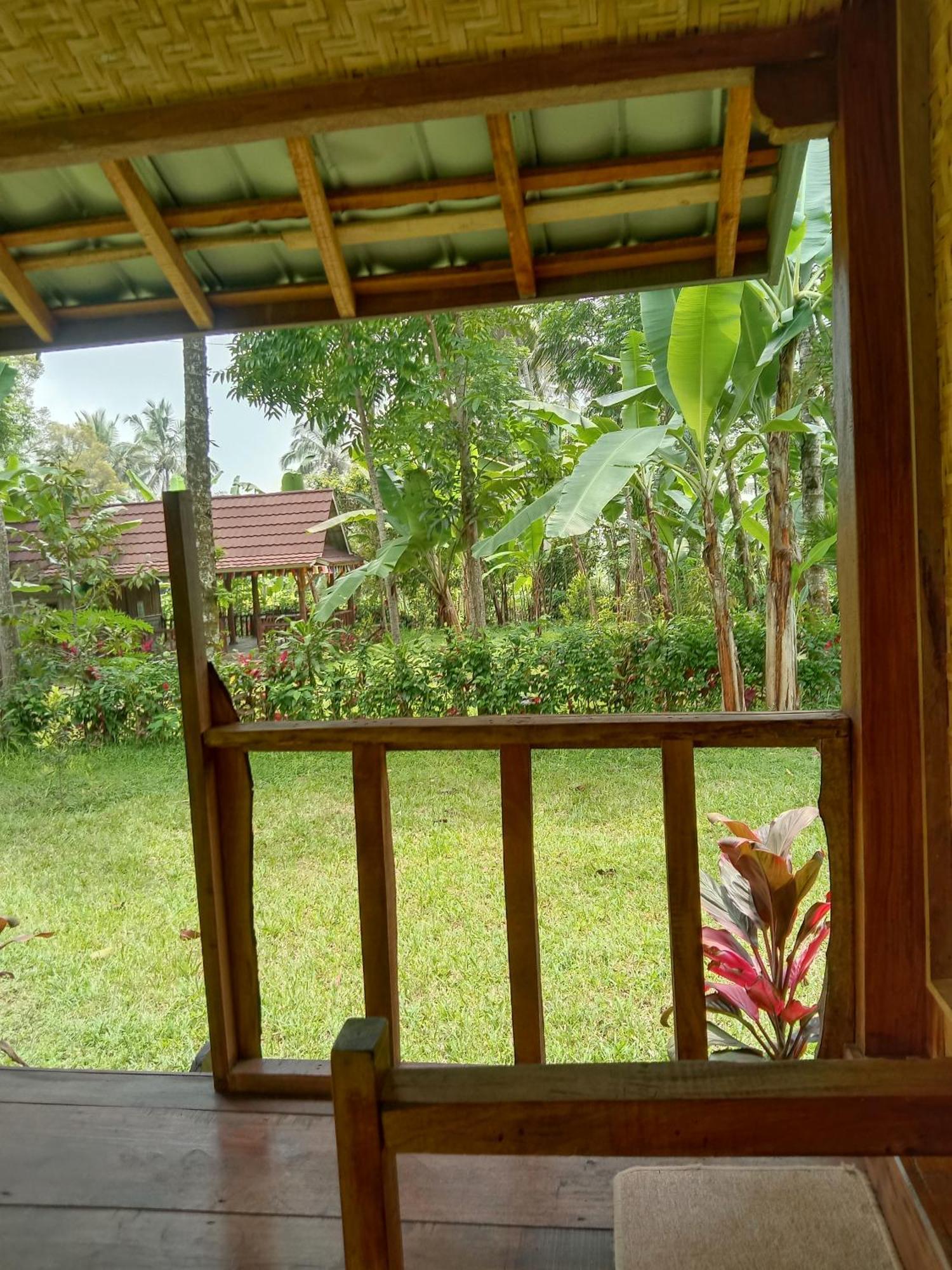 Banana Bungalows Tetebatu Kültér fotó